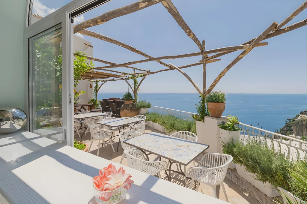 Panoramic terrace view of Hostel Brikette in Positano