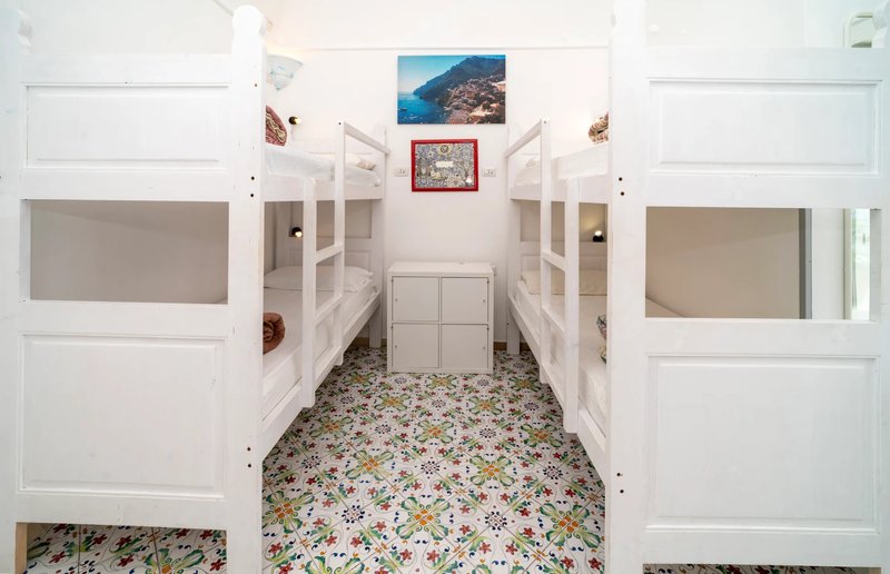 7-Bed Female Sea View Dorm